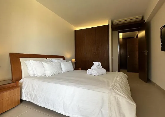 Herdade Dos Salgados, T1 6b 1c, Lagoas